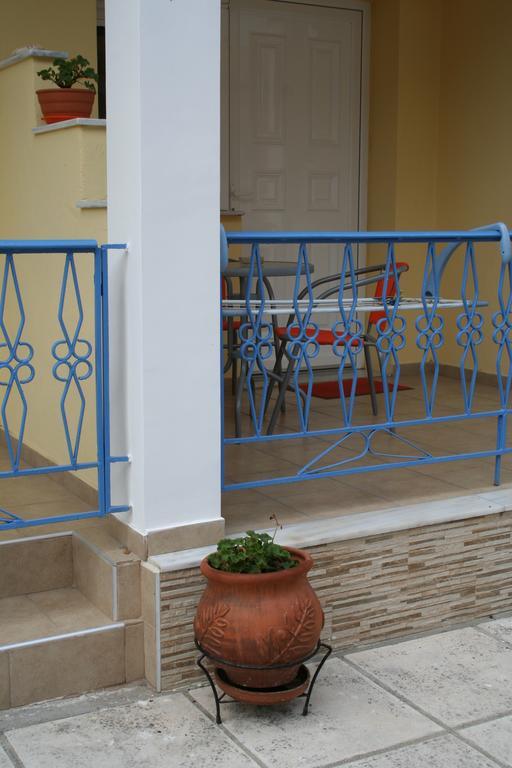Alexandros Studios Ασπροβάλτα Δωμάτιο φωτογραφία